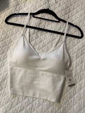 ✨ 3 for $30 ✨ Ardene Top